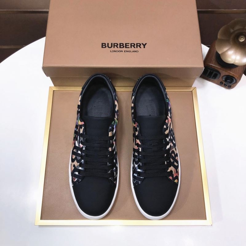 Burberry Low Shoes